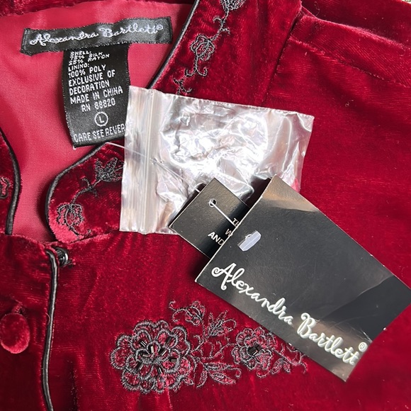 Alexandra Bartlett Maroon/Black Special Occasion Velvet Mandarin Jacket - Picture 11 of 12
